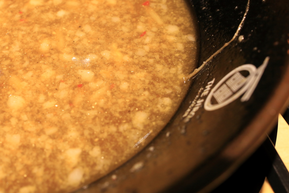 中野屋ラーメン THE JIROのスープ